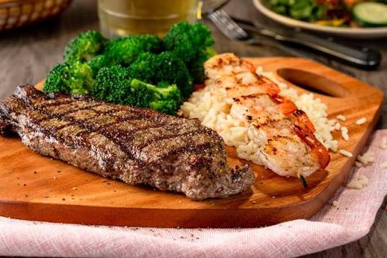 Logan’s Roadhouse — Restaurant in Fayetteville