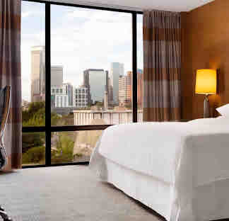 Sheraton Charlotte Hotel