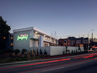 The Longleaf Hotel and Lounge