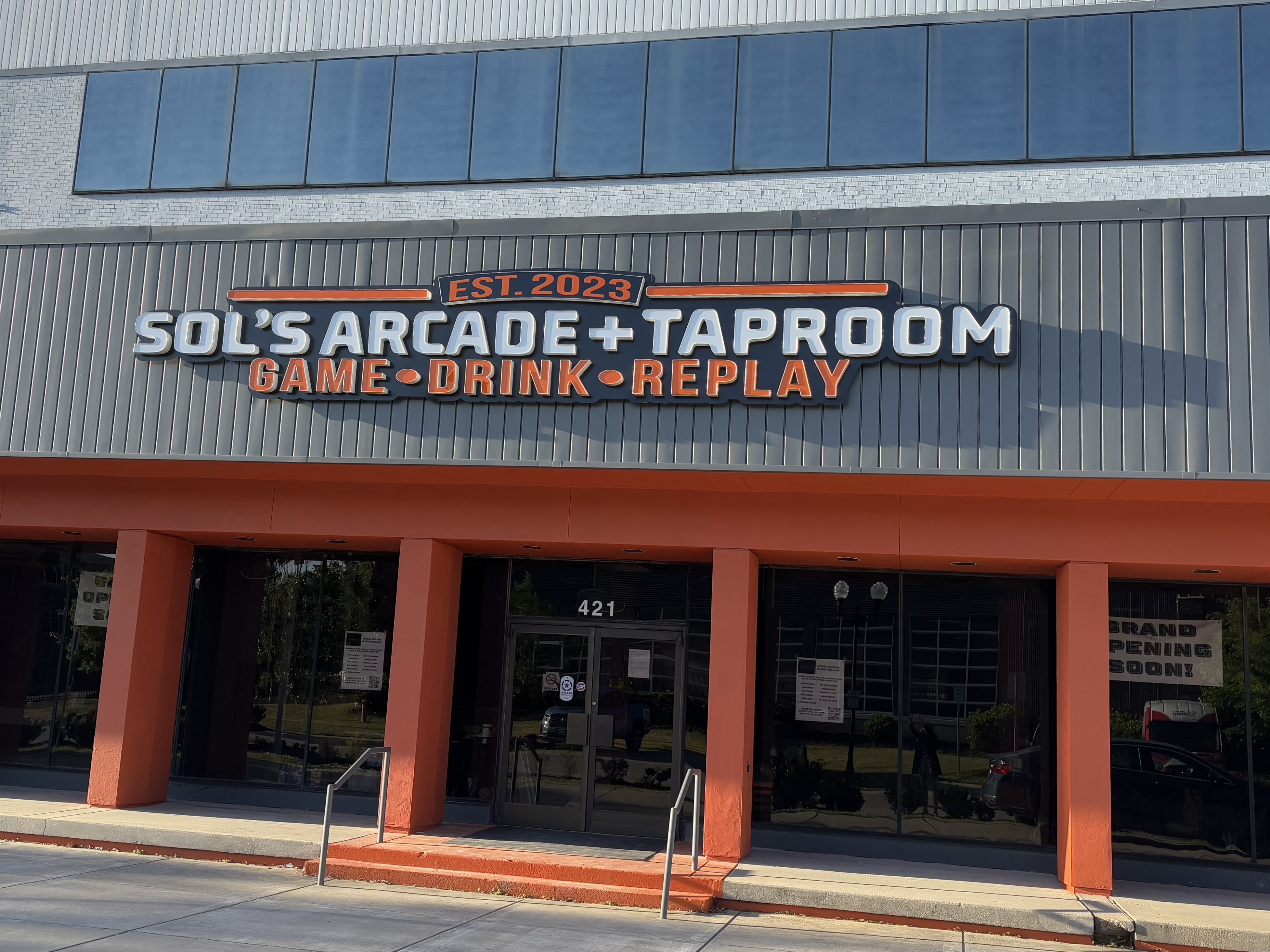 Sol's Arcade + Taproom